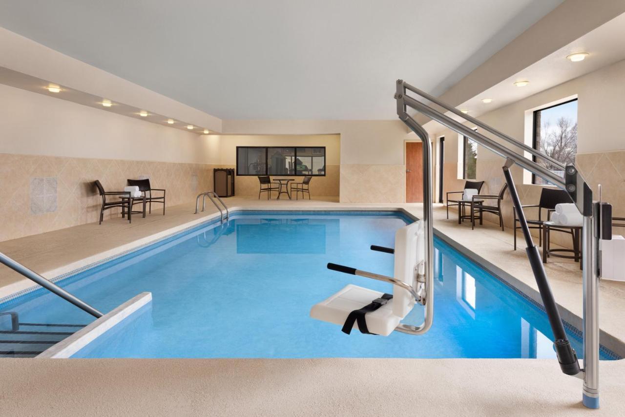 Holiday Inn Express Hotel & Suites Edmond By Ihg Luaran gambar