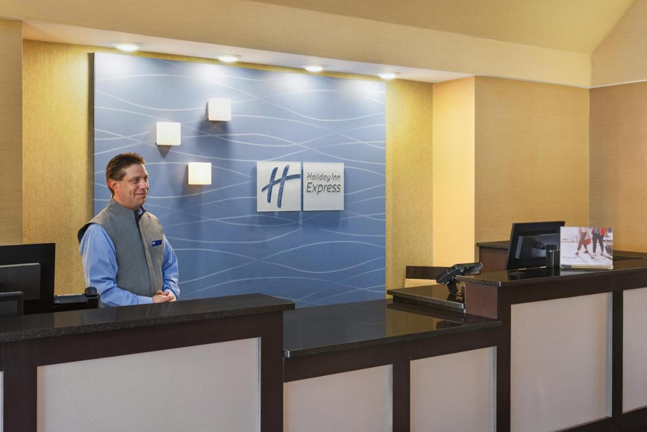 Holiday Inn Express Hotel & Suites Edmond By Ihg Luaran gambar